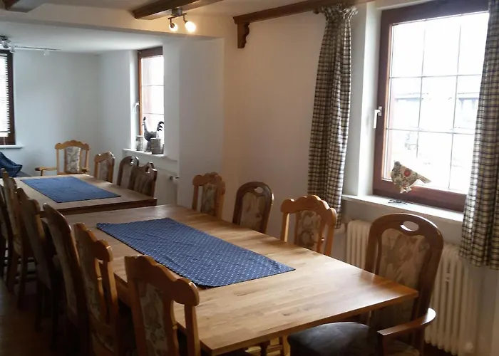 Vakantiehuis Detached House With Sauna 50m From Lifts