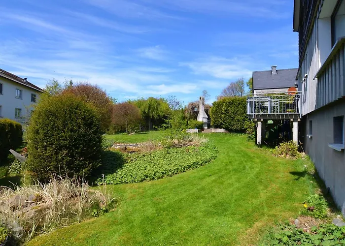 Vakantiehuis Detached House With Sauna 50m From Lifts